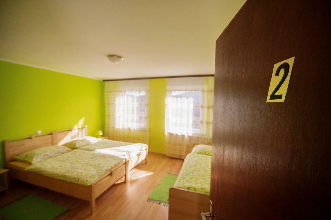 Apartmaji Berginc Kobarid Exteriör bild